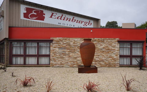 Edinburgh Motor Inn Warragul - Broome Tourism 0