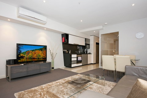 Astra Apartments Perth - Broome Tourism 1