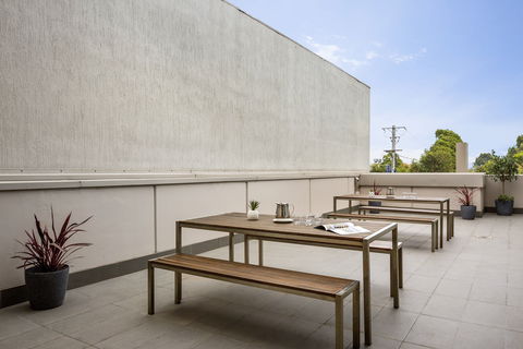 Quest Ivanhoe - Broome Tourism 1