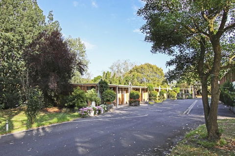Moe Parklands Motel - Broome Tourism 0