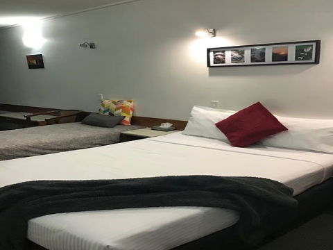 Ayr Traveller's Motel - Broome Tourism 11