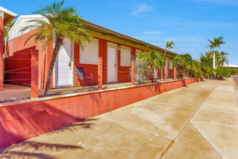 Econo Lodge Karratha - Broome Tourism 5