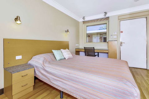 Econo Lodge Karratha - Broome Tourism 10