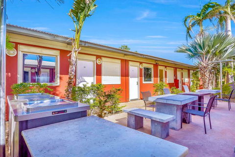 Econo Lodge Karratha - Broome Tourism 12