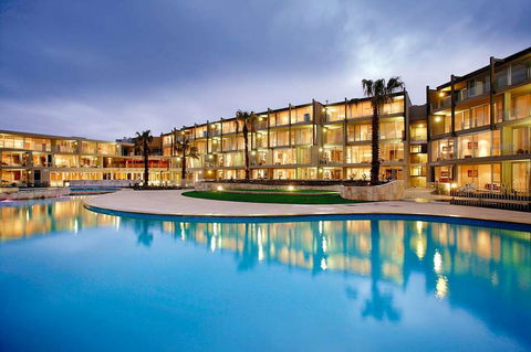 Wyndham Resort Torquay - Broome Tourism 8