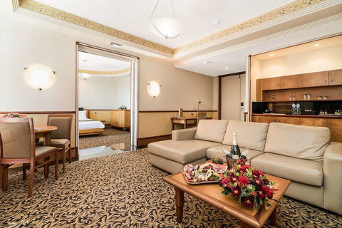 Mindil Beach Resort Casino - Broome Tourism 3