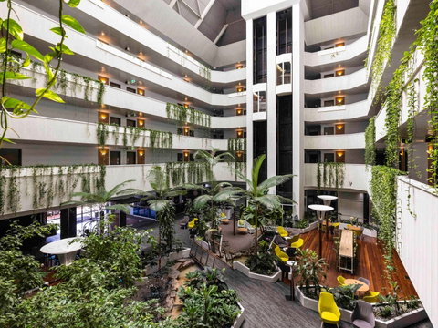 Novotel Darwin Atrium - Broome Tourism 0