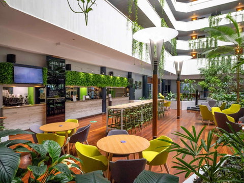 Novotel Darwin Atrium - Broome Tourism 3