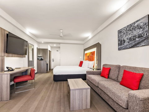 Novotel Darwin Atrium - Broome Tourism 5