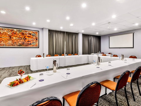 Novotel Darwin Atrium - Broome Tourism 10