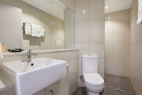 Ramada Suites Zen Quarter Darwin - Broome Tourism 3