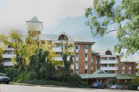 Nesuto Pennant Hills Sydney Apt Hotel - Broome Tourism 0