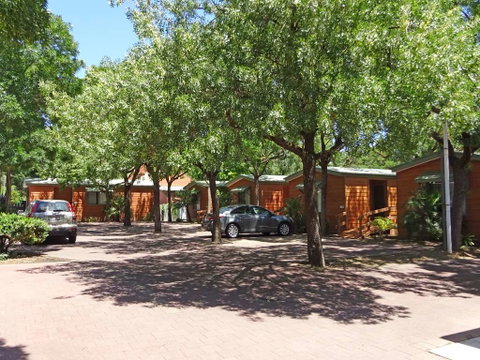 Adelaide Caravan Park - Broome Tourism 2