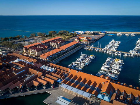 Hillarys Harbour Resort Apartments - Broome Tourism 0