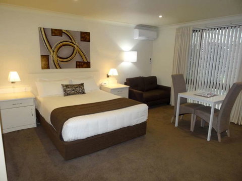 Zig Zag Motel - Broome Tourism 2