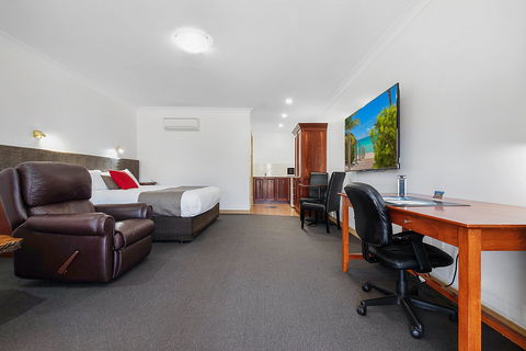 The Georgian Motor Lodge - Broome Tourism 2