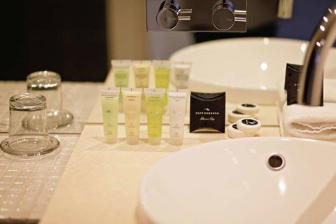 Golden Pebble Hotel - Broome Tourism 7