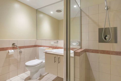 The Peninsula Riverside Apartments - Broome Tourism 12