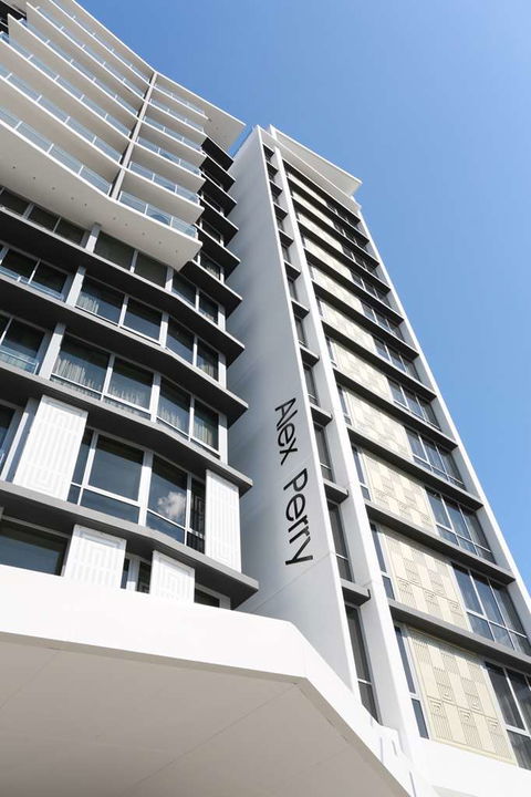 Alex Perry Hotel And Apartments - Broome Tourism 1
