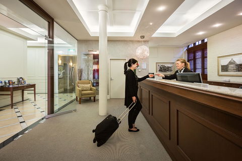 Launceston Central Apartments - Broome Tourism 1