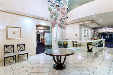 The Carrington - Broome Tourism 0
