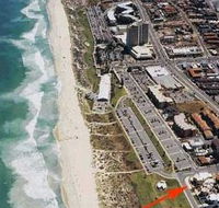 Scarborough Beach Front Accommodation - Broome Tourism