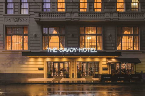 The Savoy Hotel On Little Collins - Broome Tourism 0