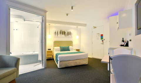 Atlantic Tower Motor Inn - Broome Tourism 2