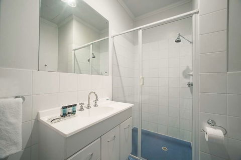 Franklin Central Apartments - Broome Tourism 1