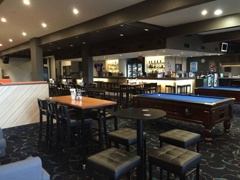 Nightcap at Seaford Hotel - Broome Tourism 5