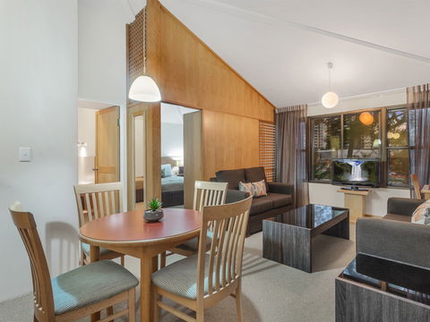 The Airport International Motel - Broome Tourism 11