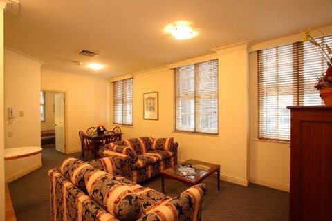 ULTIQA Rothbury Hotel - Broome Tourism 3
