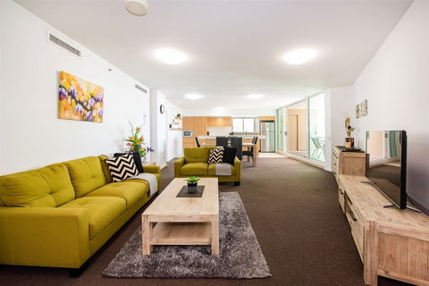 Lanai Riverside Apartments - Broome Tourism 5