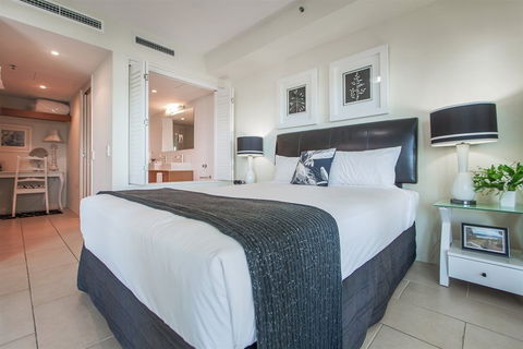 Lanai Riverside Apartments - Broome Tourism 11