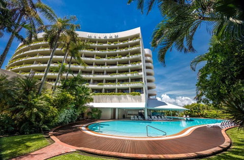 Hilton Cairns - Broome Tourism 6