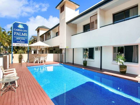Cairns City Palms - Broome Tourism 3