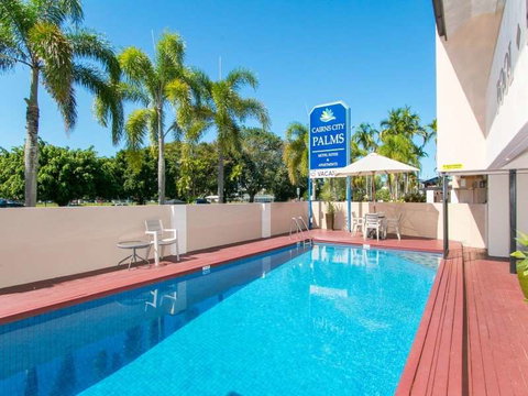 Cairns City Palms - Broome Tourism 5