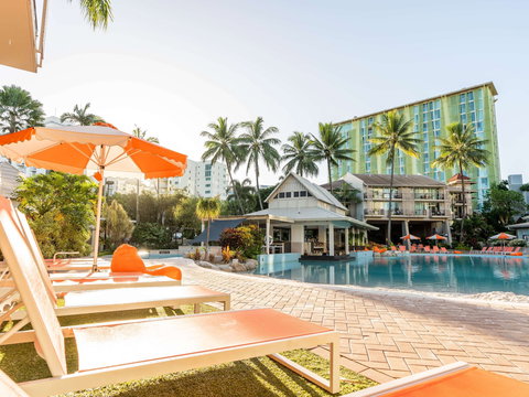 Novotel Cairns Oasis Resort - Broome Tourism 6