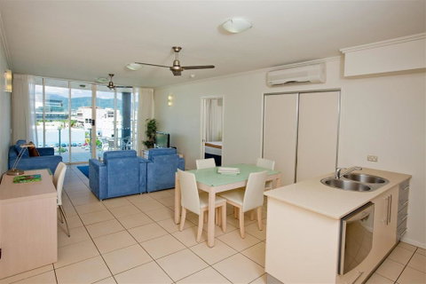 Park Regis City Quays - Broome Tourism 4