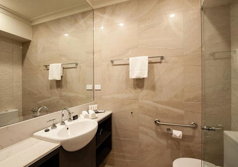 Burke & Wills Hotel - Broome Tourism 2