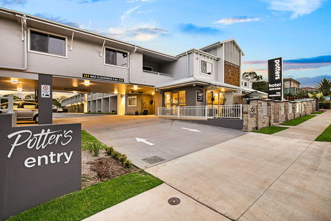 Potter's Boutique Hotel - Broome Tourism 1