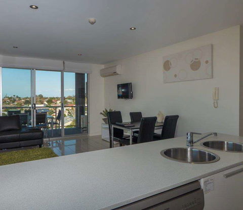 The Chermside Apartments - Broome Tourism 1