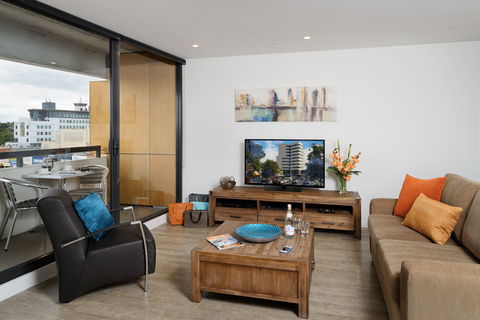 Apartments @ IKON Glen Waverley - Broome Tourism 1