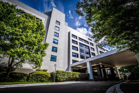 Crowne Plaza Canberra - Broome Tourism 1