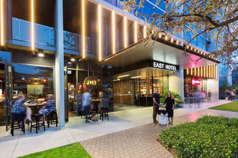 East Hotel - Broome Tourism 1