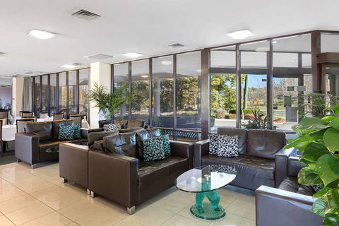 Best Western Plus Garden City Hotel - Broome Tourism 1
