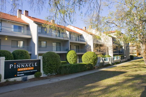Pinnacle Apartments - Broome Tourism 0