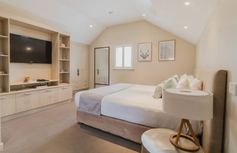 The Haus Studio Apartments - Broome Tourism 1