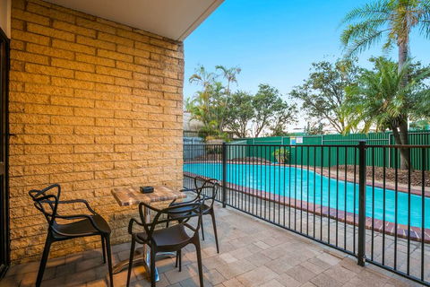 Kawana Waters Hotel By NightCap - Broome Tourism 1