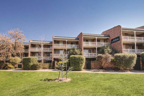 Adina Serviced Apts Canberra Kingston - Broome Tourism 0